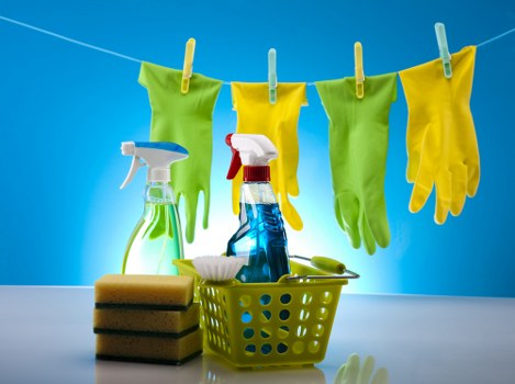 Recycling containers and separated packaging from cleaning supplies